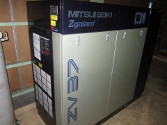【Sold out】コンプレッサー/三井精機/ZV37AS4i-R/2012年の写真02 【Sold out】コンプレッサー/三井精機/ZV37AS4i-R/2012年の写真02