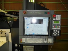 【Sold out】放電加工機 / 牧野フライス / EDGE3 / 2004年の写真06 【Sold out】放電加工機 / 牧野フライス / EDGE3 / 2004年の写真06