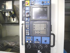 【Sold out】立型マシニングセンター(BT50) / V77 / 牧野フライス /2004年の写真04 【Sold out】立型マシニングセンター(BT50) / V77 / 牧野フライス /2004年の写真04