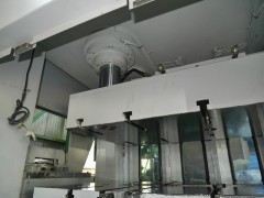 【中古機械】100Tonプレス/IST 100W/伊藤工業/1997年製の写真10 【中古機械】100Tonプレス/IST 100W/伊藤工業/1997年製の写真10