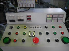 【中古機械】100Tonプレス/IST 100W/伊藤工業/1997年製の写真09 【中古機械】100Tonプレス/IST 100W/伊藤工業/1997年製の写真09
