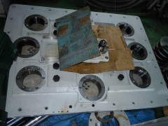 【中古機械】100Tonプレス/IST 100W/伊藤工業/1997年製の写真07 【中古機械】100Tonプレス/IST 100W/伊藤工業/1997年製の写真07