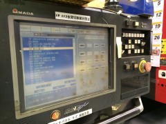 【Sold out】レーザー加工機/アマダ/LC-2415αⅢNT/2001年の写真02 【Sold out】レーザー加工機/アマダ/LC-2415αⅢNT/2001年の写真02