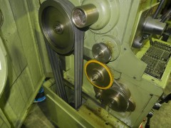 【中古機械】 汎用旋盤/CL48125/YAM/1998の写真05 【中古機械】 汎用旋盤/CL48125/YAM/1998の写真05