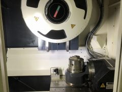 【中古機械】DMG森精機/5軸マシニングセンター/MILLTAP700/2015年の写真03 【中古機械】DMG森精機/5軸マシニングセンター/MILLTAP700/2015年の写真03