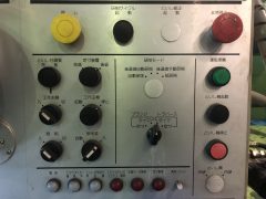 【中古機械】JTEKT/汎用円筒研削盤/GUP32X50/2006の写真02 【中古機械】JTEKT/汎用円筒研削盤/GUP32X50/2006の写真02
