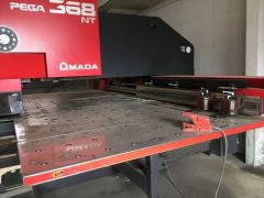 【中古機械案内】アマダ/タレパン/PEGA-368NT/2001の写真02 【中古機械案内】アマダ/タレパン/PEGA-368NT/2001の写真02