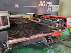 【中古機械案内】アマダ/タレパン/AC255NT/2008の写真04 【中古機械案内】アマダ/タレパン/AC255NT/2008の写真04