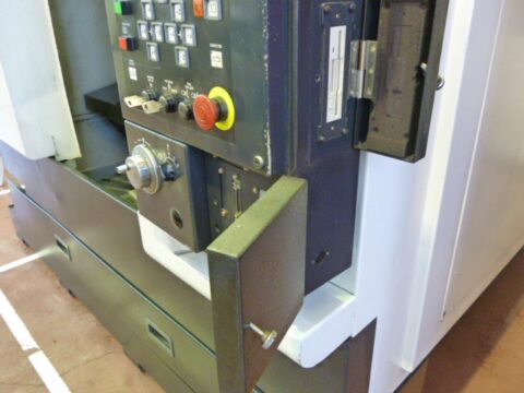 ☆【中古機械】立型マシニング／ヤマザキマザック／VCN-410A-HS ／2004年式の写真04