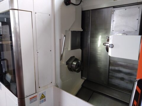 ☆【中古機械】複合NC旋盤/ヤマザキマザック/INTEGREX J-200S/2018年式の写真02 ☆【中古機械】複合NC旋盤/ヤマザキマザック/INTEGREX J-200S/2018年式の写真02