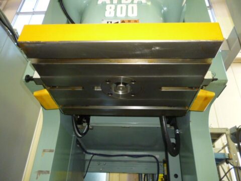 【中古プレス機】80Tプレス／アイダ／NC1-800(2)E／2012年の写真03